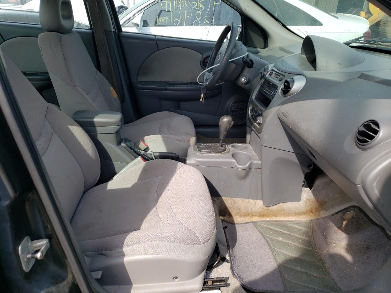 Photo 5 from auction – 2004 SATURN ION LEVEL with VIN 1G8AJ52F84Z170022