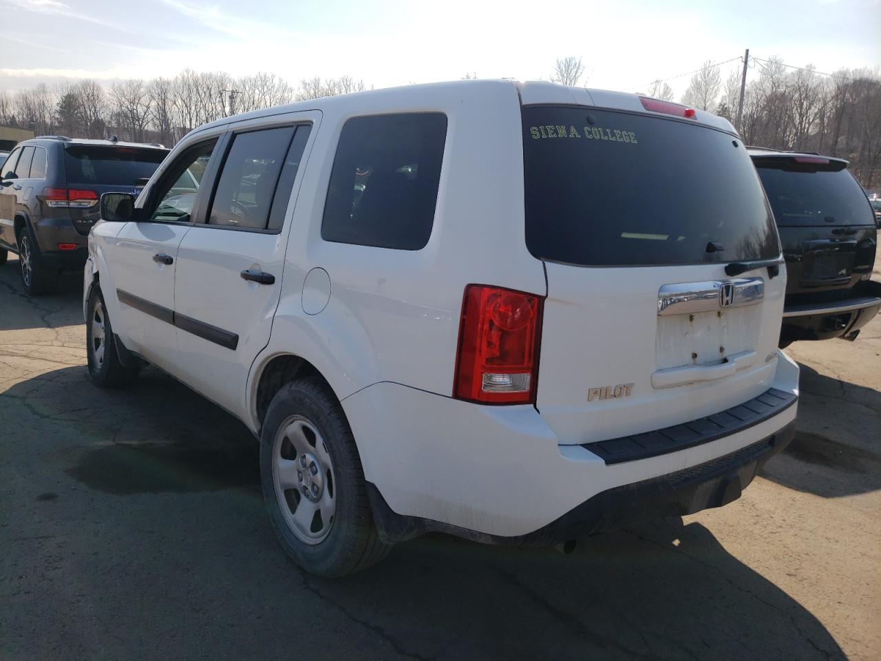 Photo 3 from auction – 2012 HONDA PILOT LX with VIN 5FNYF4H21CB072362