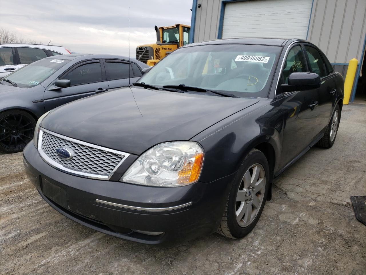 Photo 2 from auction – 2007 FORD FIVE HUNDR with VIN 1FAHP24167G101788