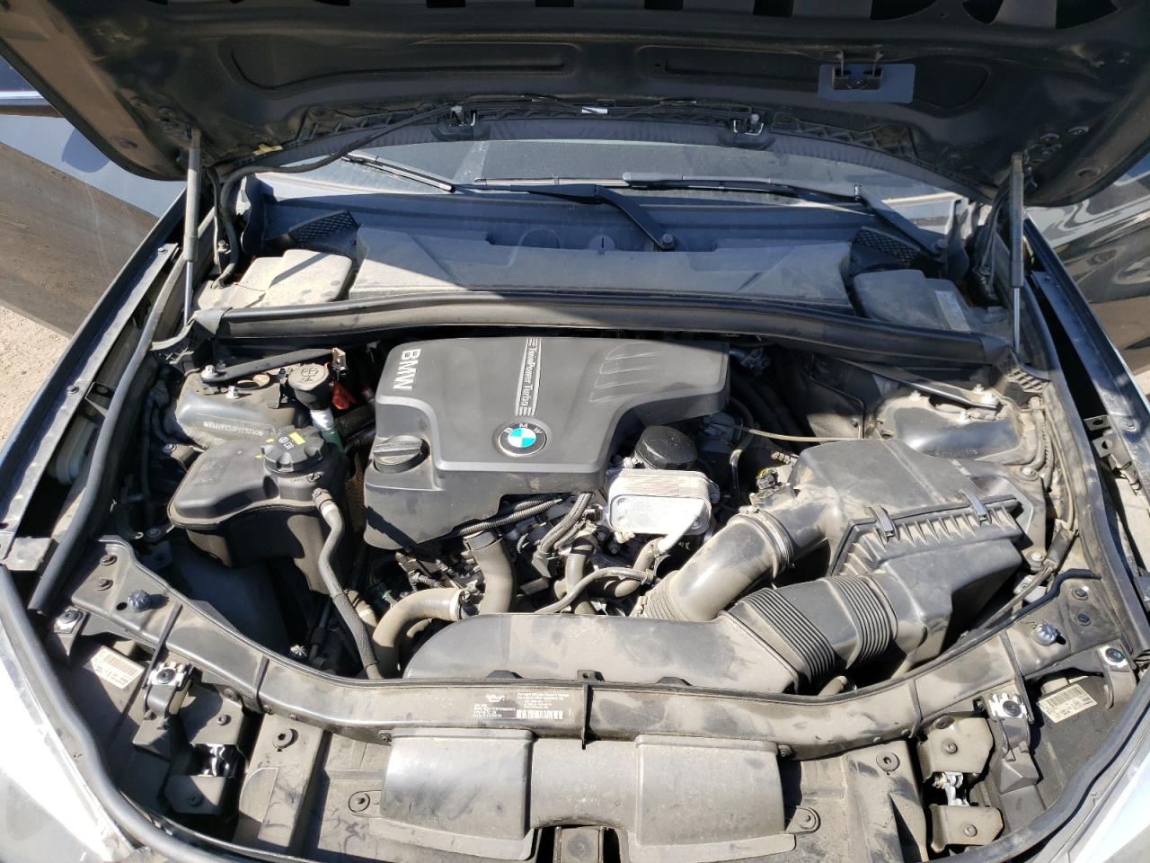 Photo 7 from auction – 2015 BMW X1 SDRIVE2 with VIN WBAVM1C50FV316790
