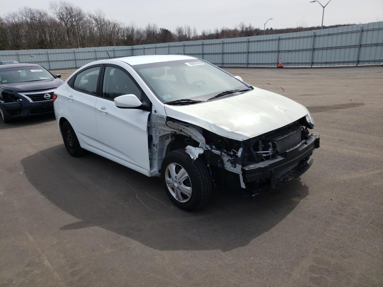 HYUNDAI ACCENT SE 2016 with VIN KMHCT4AE5GU137519 - Photo from auction