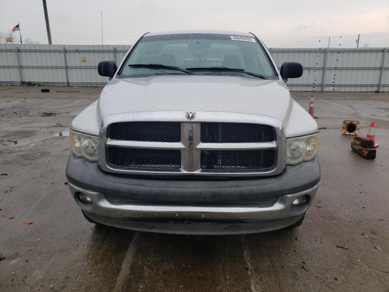 Photo 9 from auction – 2002 DODGE RAM 1500 with VIN 3D7HU18N72G181325