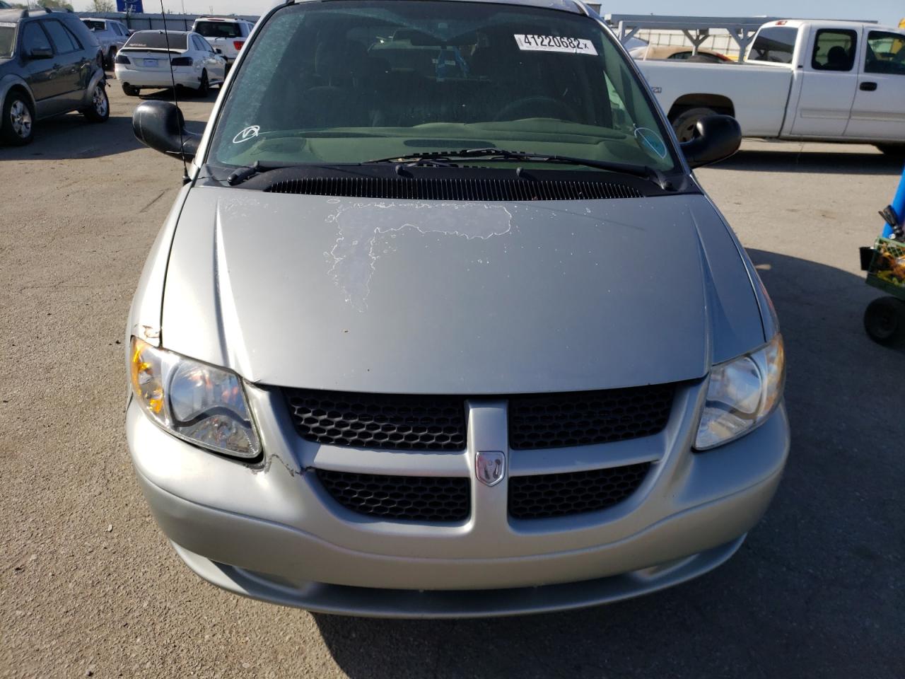 Photo 9 from auction – 2004 DODGE GRAND CARA with VIN 1D4GP24R24B563045