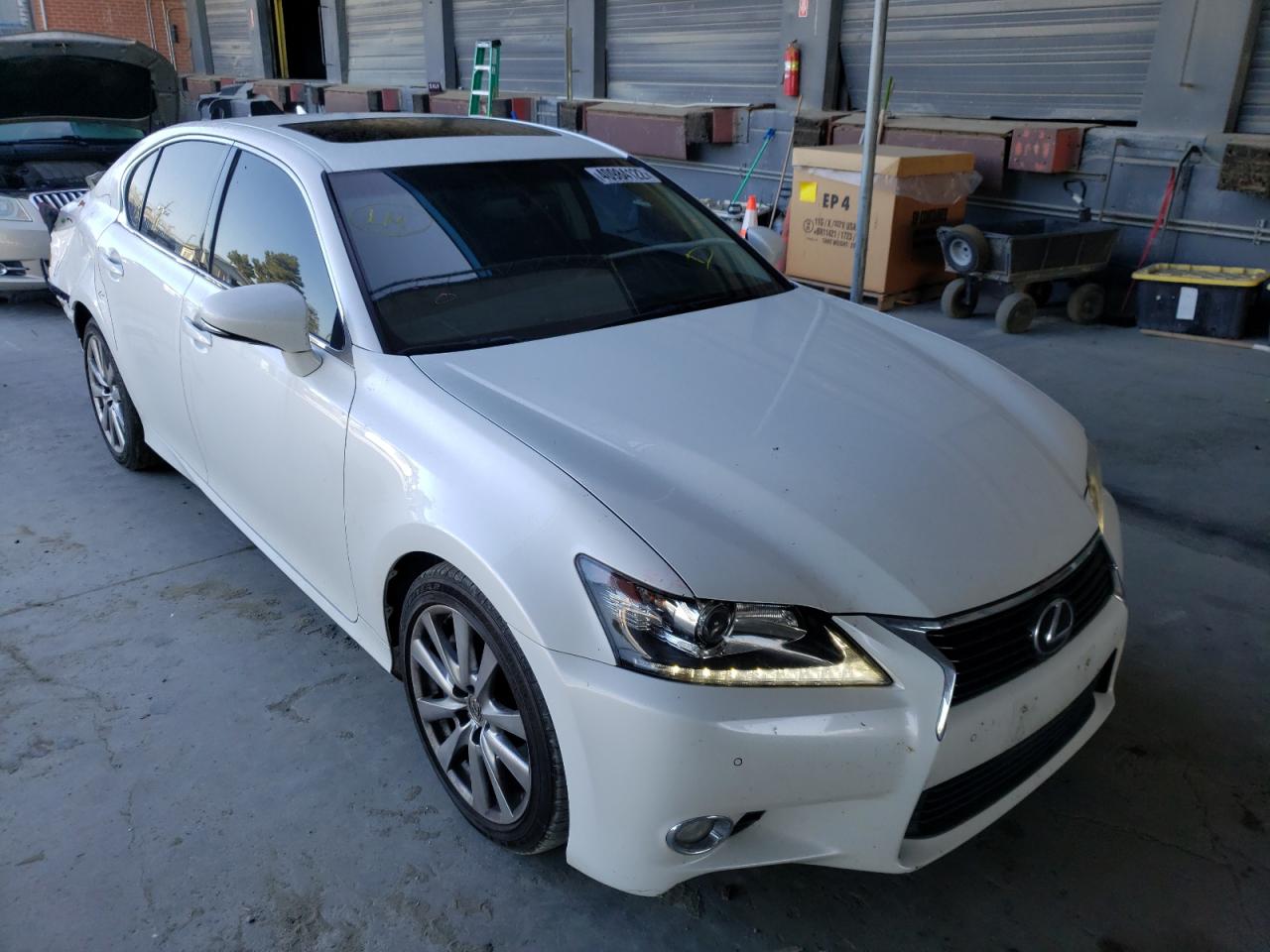 LEXUS GS 350 2014 with VIN JTHBE1BL1E5037025 - Photo from auction