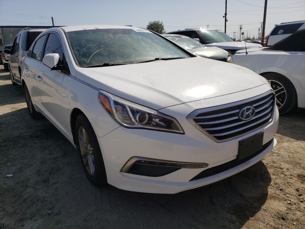 Photo 1 from auction – 2015 HYUNDAI SONATA SE with VIN 5NPE24AF3FH229035