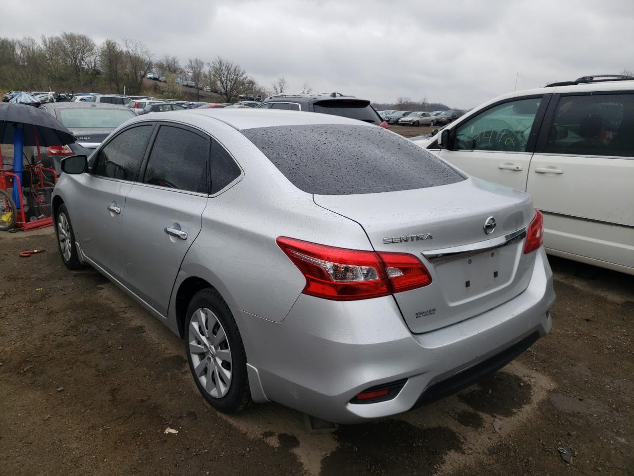Photo 3 from auction – 2017 NISSAN SENTRA S with VIN 3N1AB7AP6HY280448