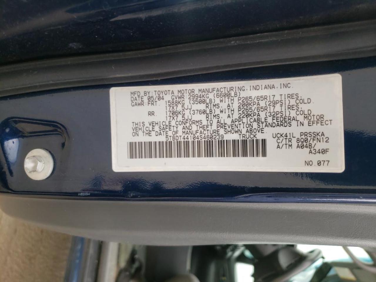 Photo 10 from auction – 2004 TOYOTA TUNDRA DOU with VIN 5TBDT44104S460239