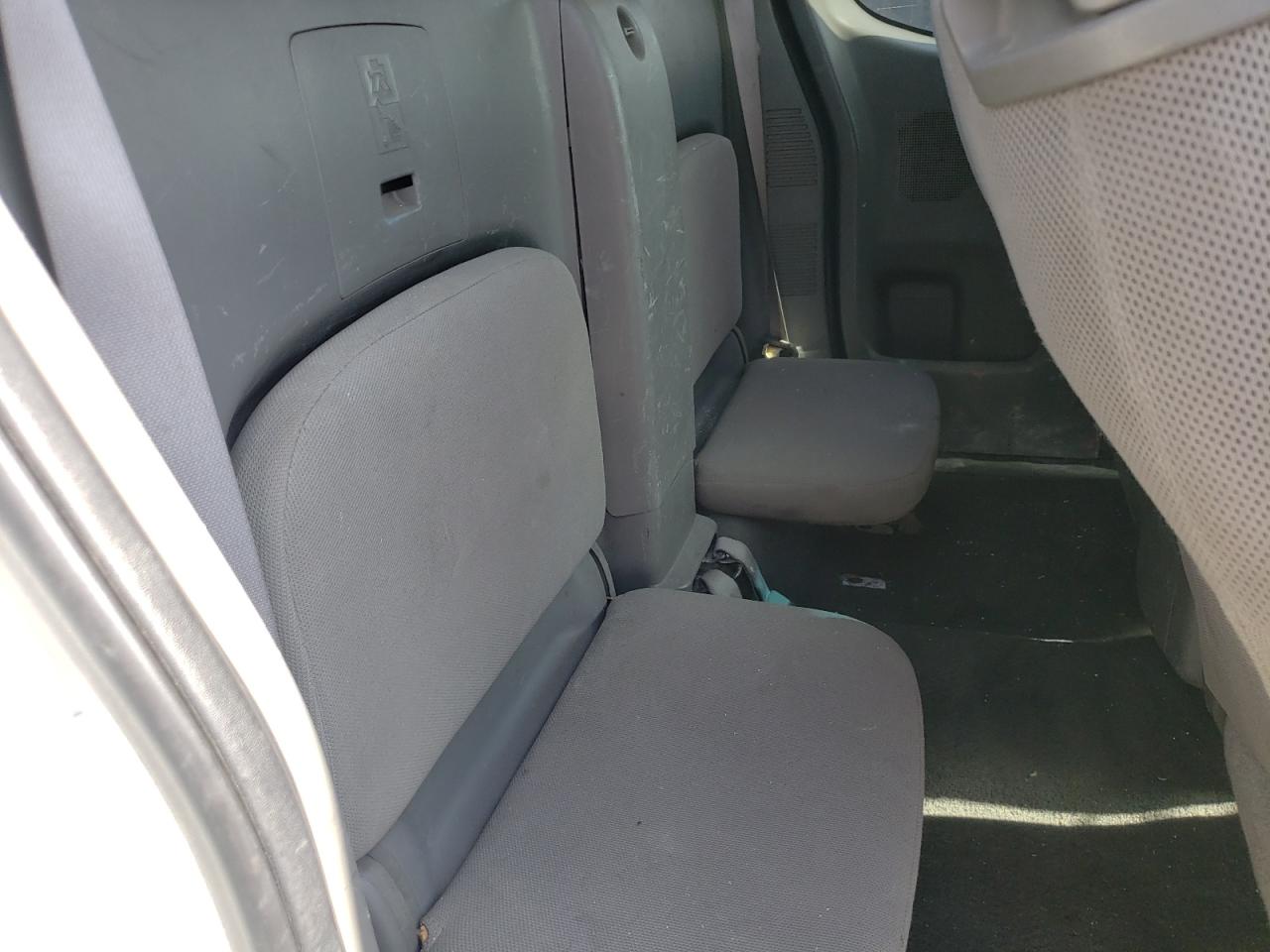 Photo 6 from auction – 2007 NISSAN FRONTIER K with VIN 1N6BD06T07C431698