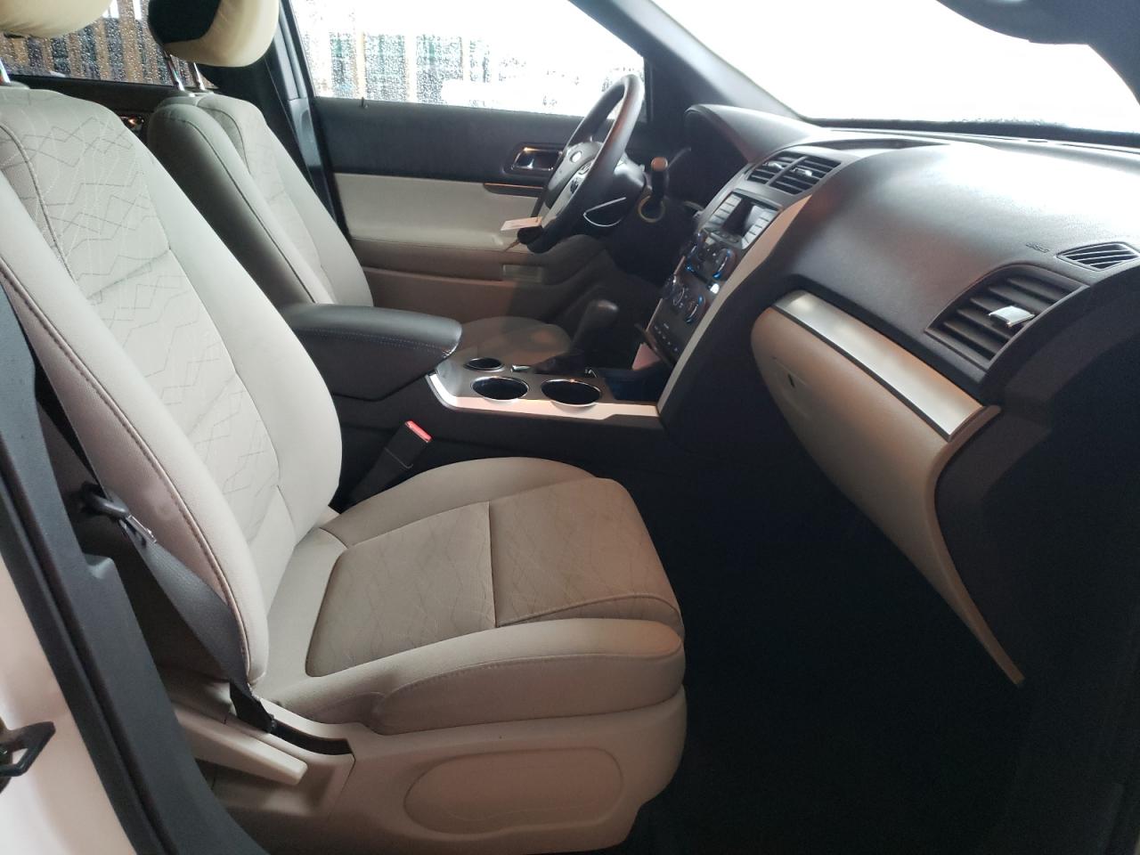 Photo 5 from auction – 2012 FORD EXPLORER with VIN 1FMHK7B86CGA50546