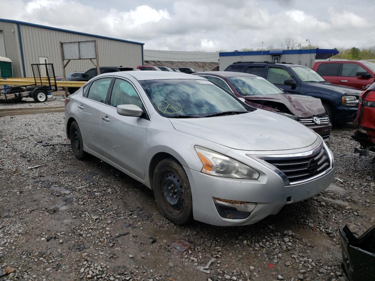 NISSAN ALTIMA 2.5 2015 z numerem VIN 1N4AL3AP2FC409249 - Zdjęcie z aukcji