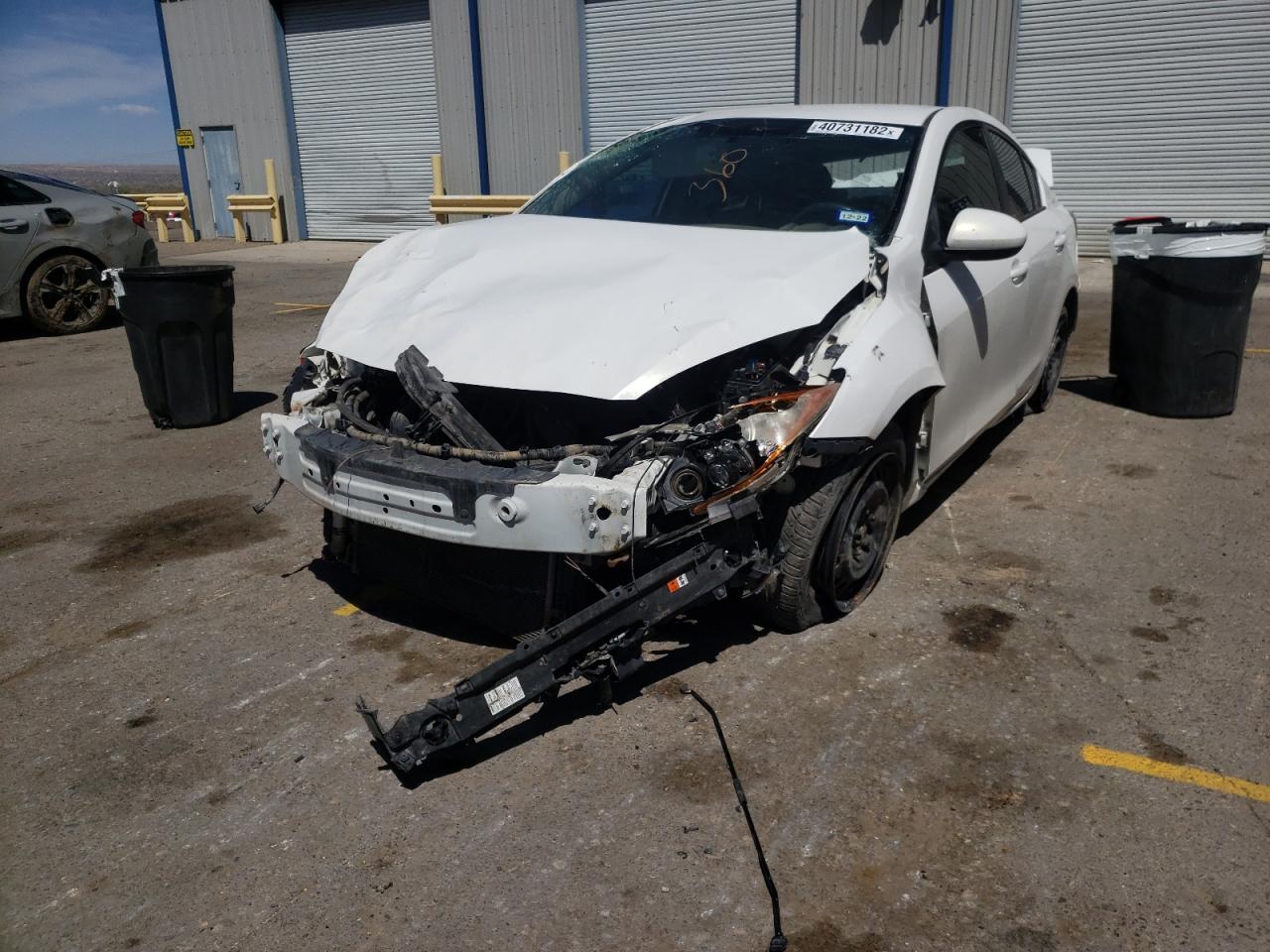 Photo 2 from auction – 2010 MAZDA 3 I with VIN JM1BL1SG9A1300972