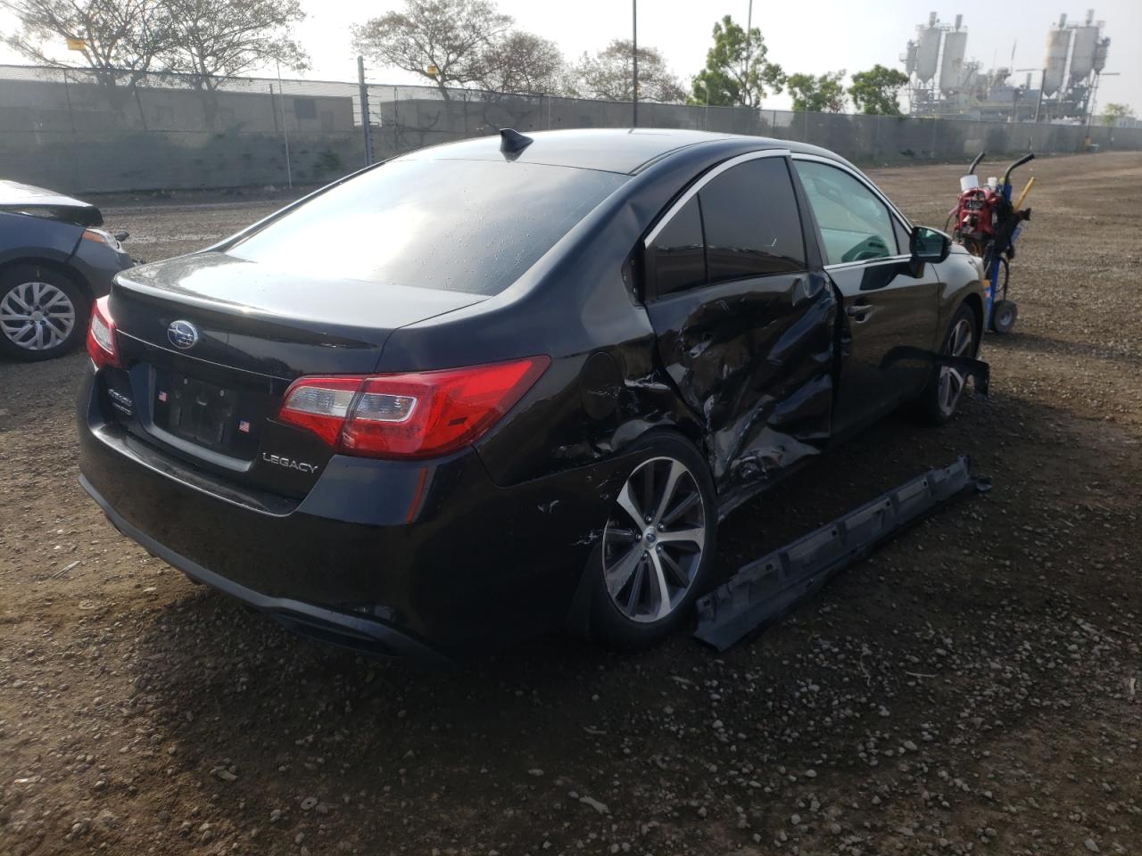 Photo 4 from auction – 2018 SUBARU LEGACY 2.5 with VIN 4S3BNAN64J3006655