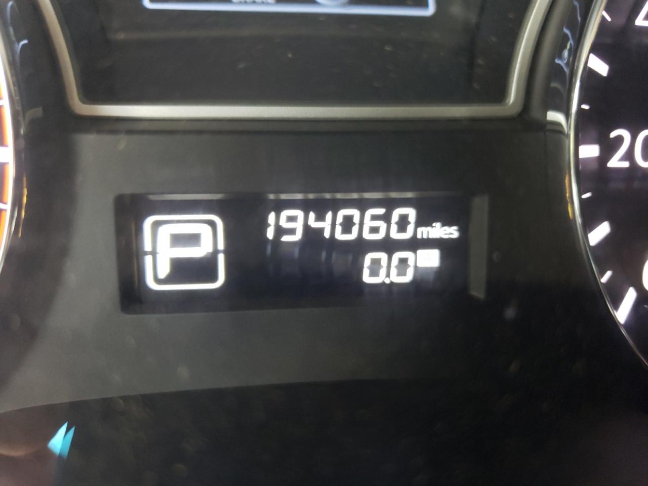 Photo 8 from auction – 2013 NISSAN PATHFINDER with VIN 5N1AR2MN8DC656989