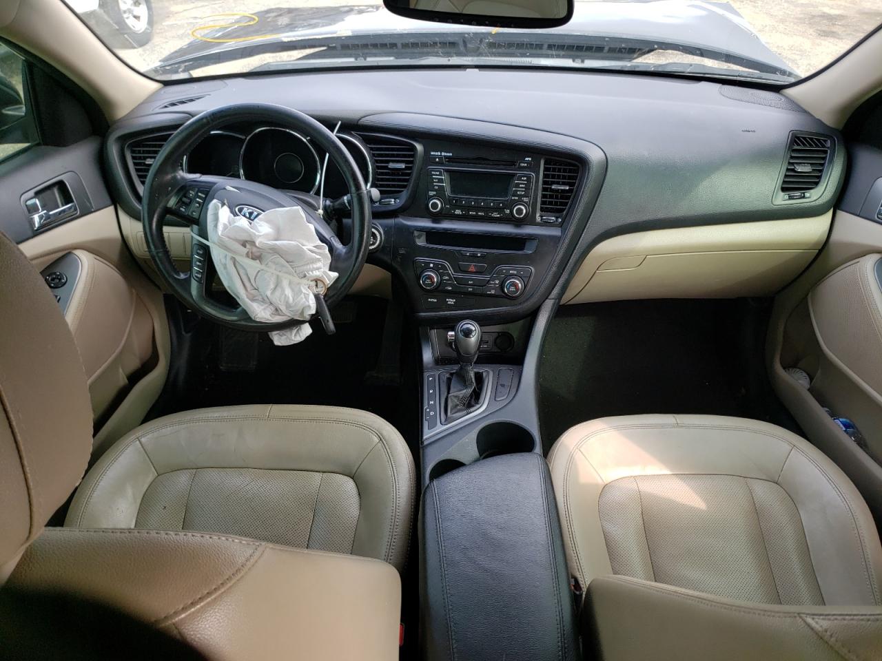 Photo 9 from auction – 2011 KIA OPTIMA EX with VIN KNAGN4A76B5146148