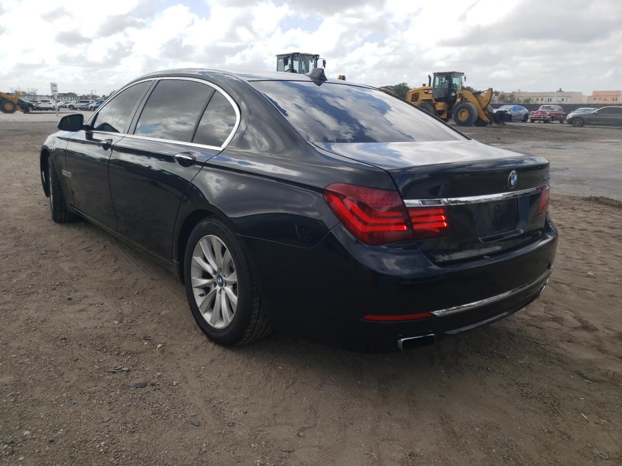 Photo 3 from auction – 2013 BMW 740 LI with VIN WBAYE4C5XDD137087
