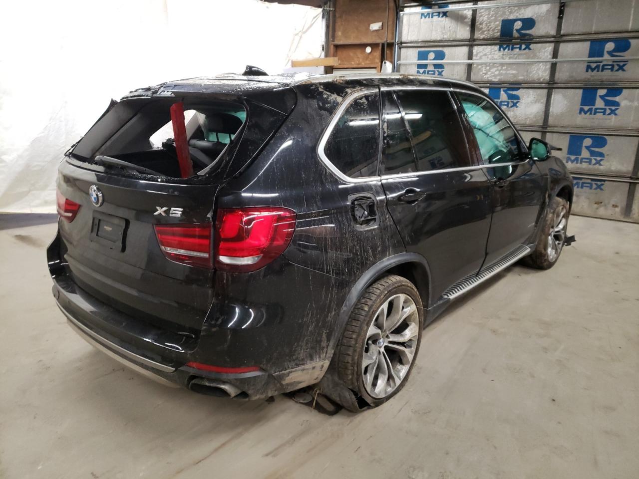 Photo 4 from auction – 2016 BMW X5 XDRIVE5 with VIN 5UXKR6C54G0J81248