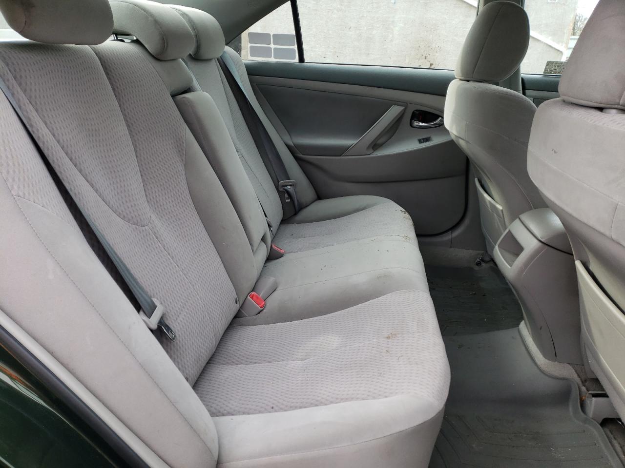 Photo 6 from auction – 2011 TOYOTA CAMRY BASE with VIN 4T1BF3EK2BU617250