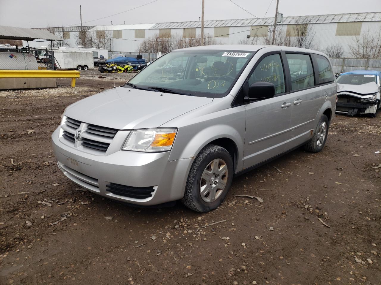 Photo 2 from auction – 2010 DODGE GRAND CARA with VIN 2D4RN4DE6AR228584