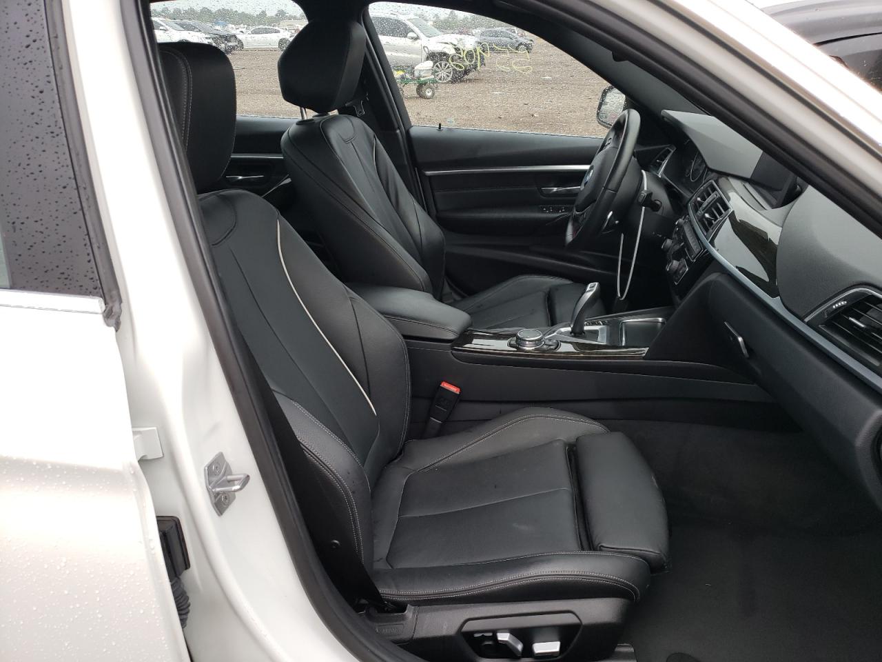 Photo 5 from auction – 2017 BMW 330E with VIN WBA8E1C55HK479949