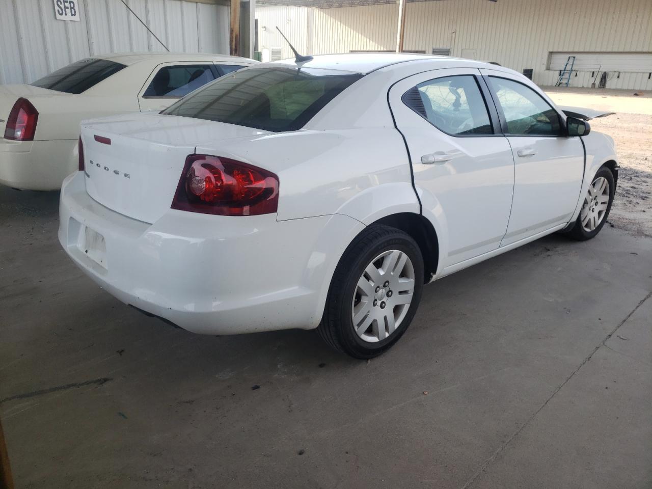 Photo 4 from auction – 2014 DODGE AVENGER SE with VIN 1C3CDZAB9EN169051