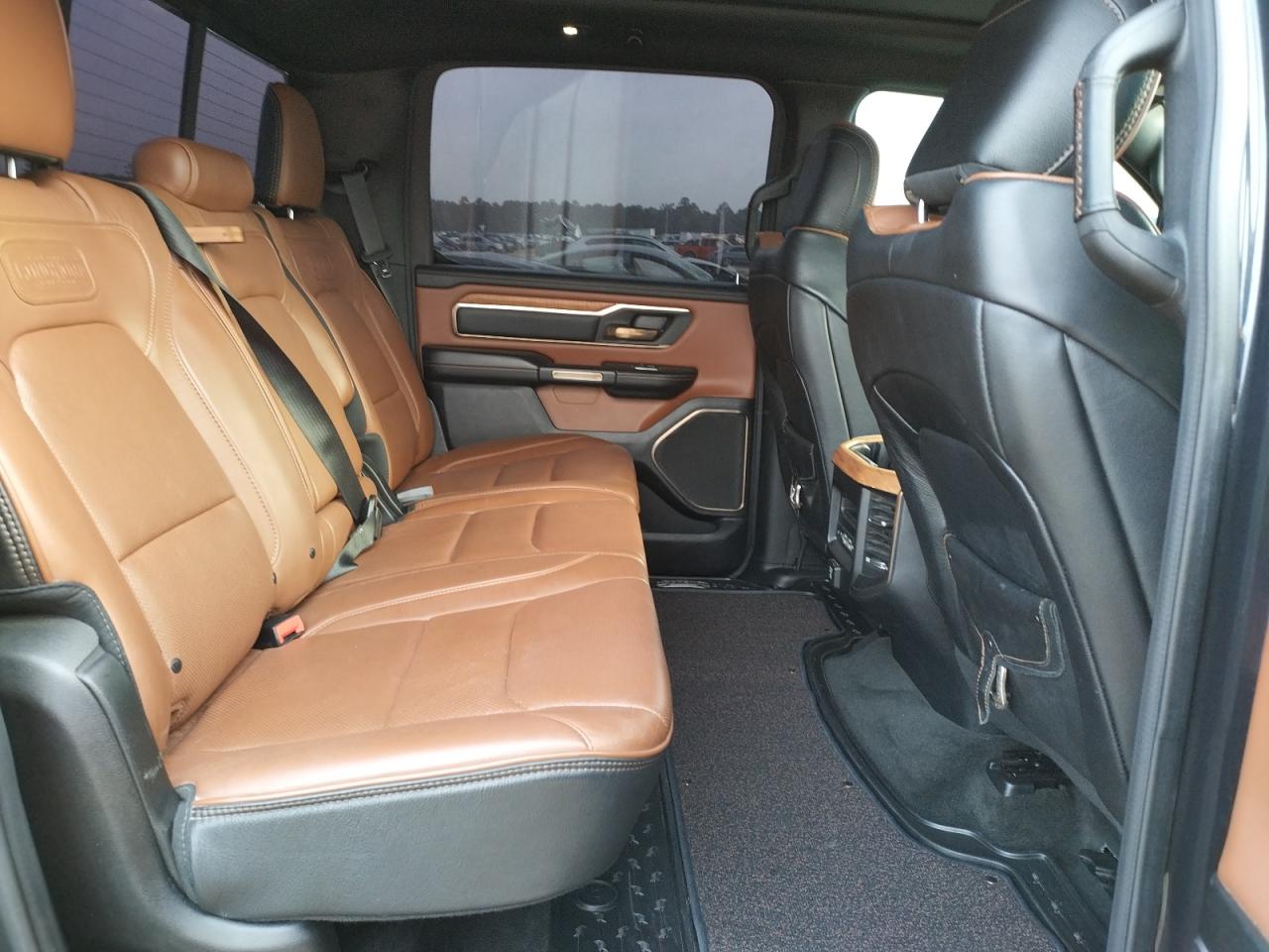 Photo 6 from auction – 2019 RAM 1500 LONGH with VIN 1C6SRFKT4KN838943