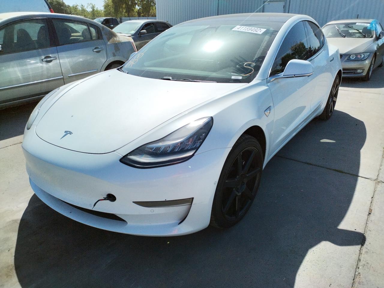 Photo 2 from auction – 2019 TSMR MODEL S with VIN 5YJ3E1EB6JF134240