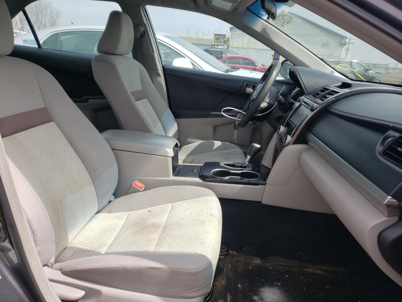 Photo 5 from auction – 2012 TOYOTA CAMRY BASE with VIN 4T1BF1FK2CU064054