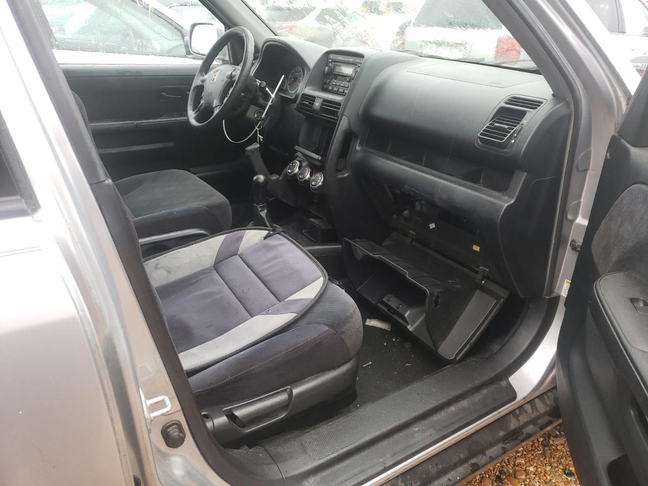Photo 5 from auction – 2005 HONDA CR-V EX with VIN JHLRD778X5C056990