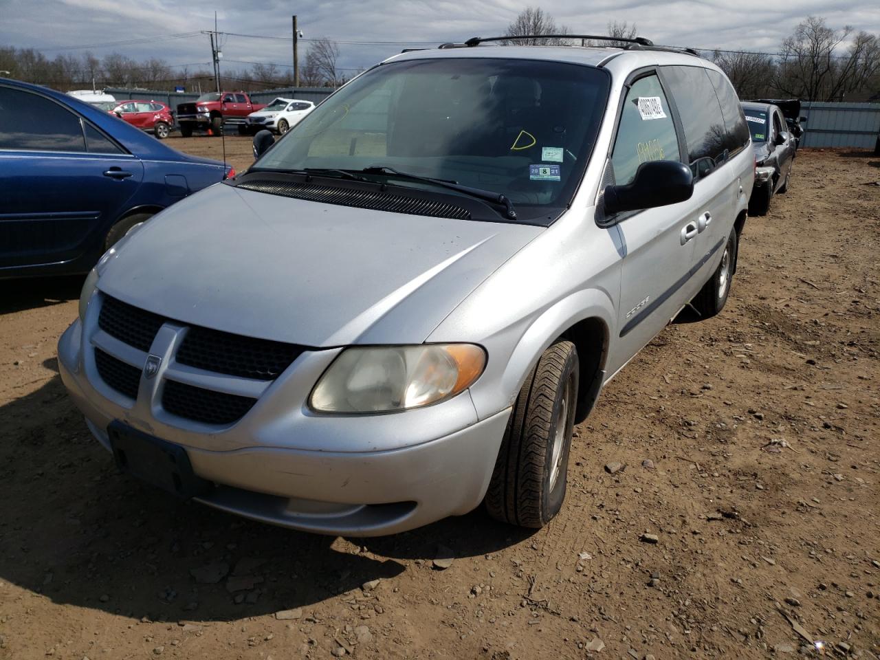 Photo 2 from auction – 2001 DODGE GRAND CARA with VIN 2B4GP44361R297348