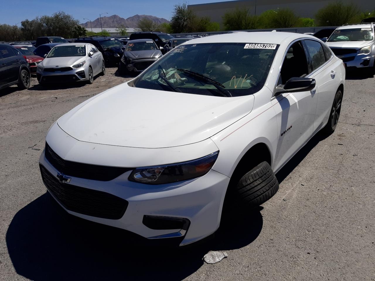 Photo 2 from auction – 2018 CHEVROLET MALIBU LT with VIN 1G1ZD5ST6JF219018