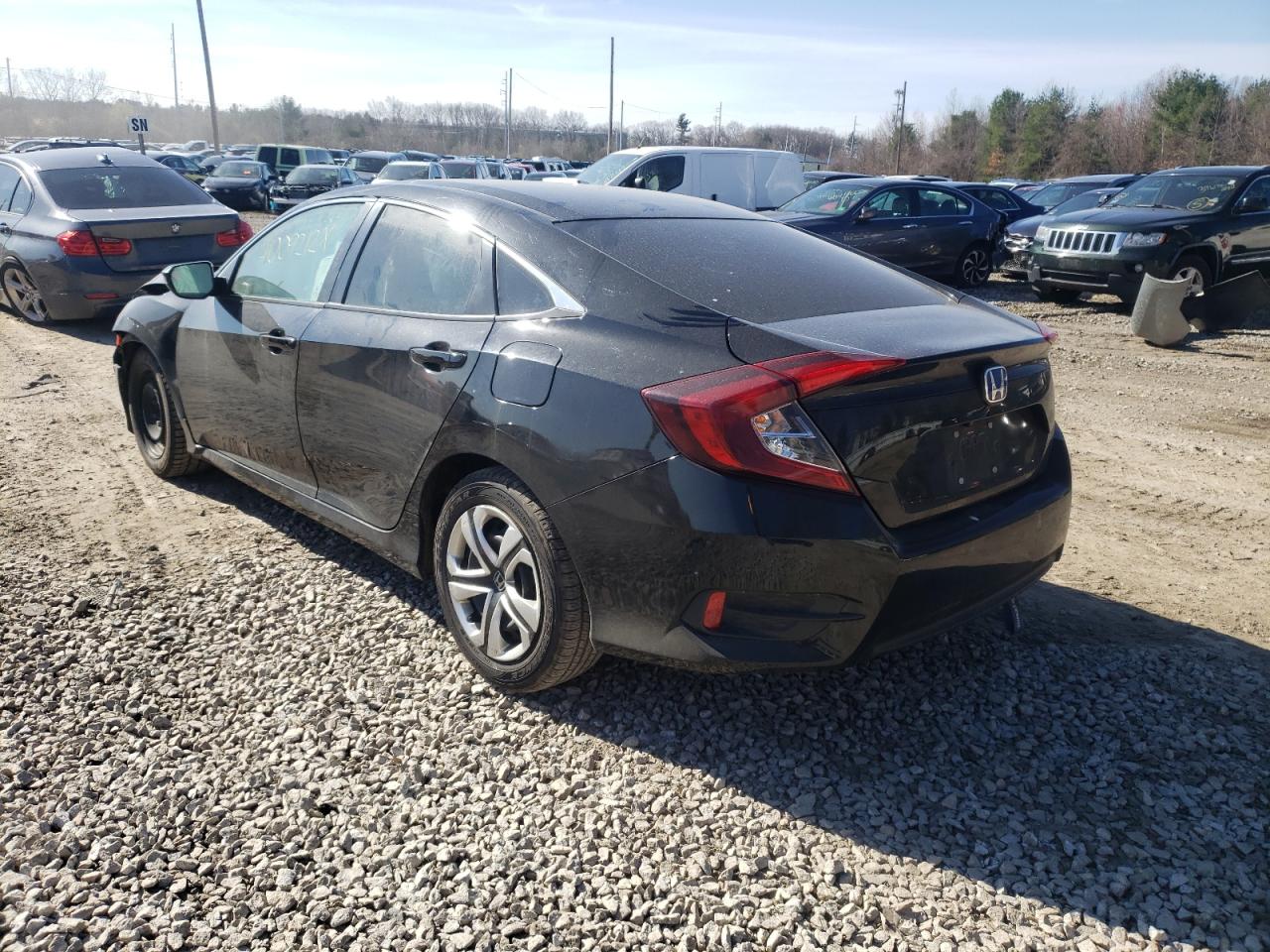 Photo 3 from auction – 2017 HONDA CIVIC LX with VIN 19XFC2F57HE230945