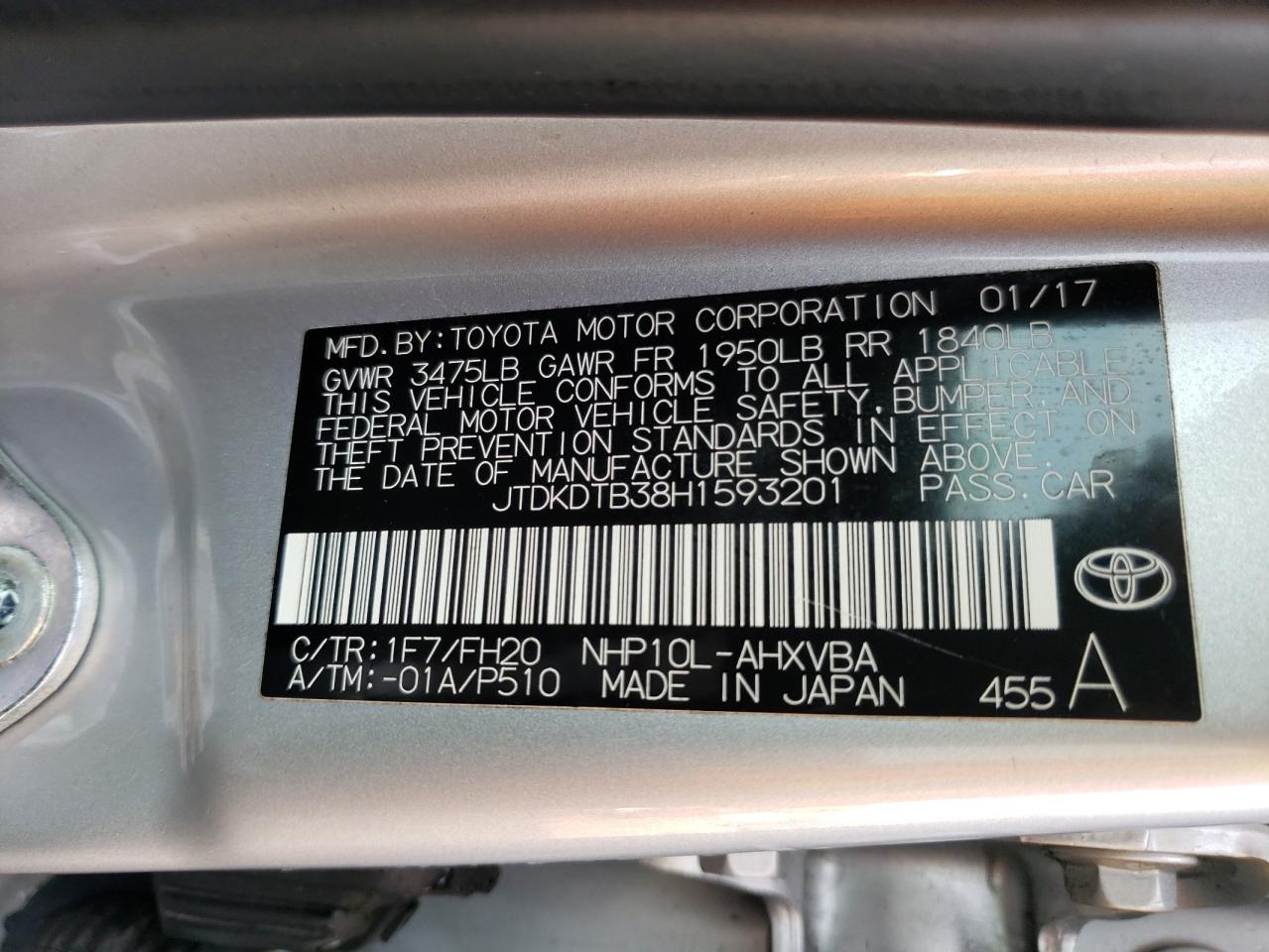 Photo 10 from auction – 2017 TOYOTA PRIUS C with VIN JTDKDTB38H1593201