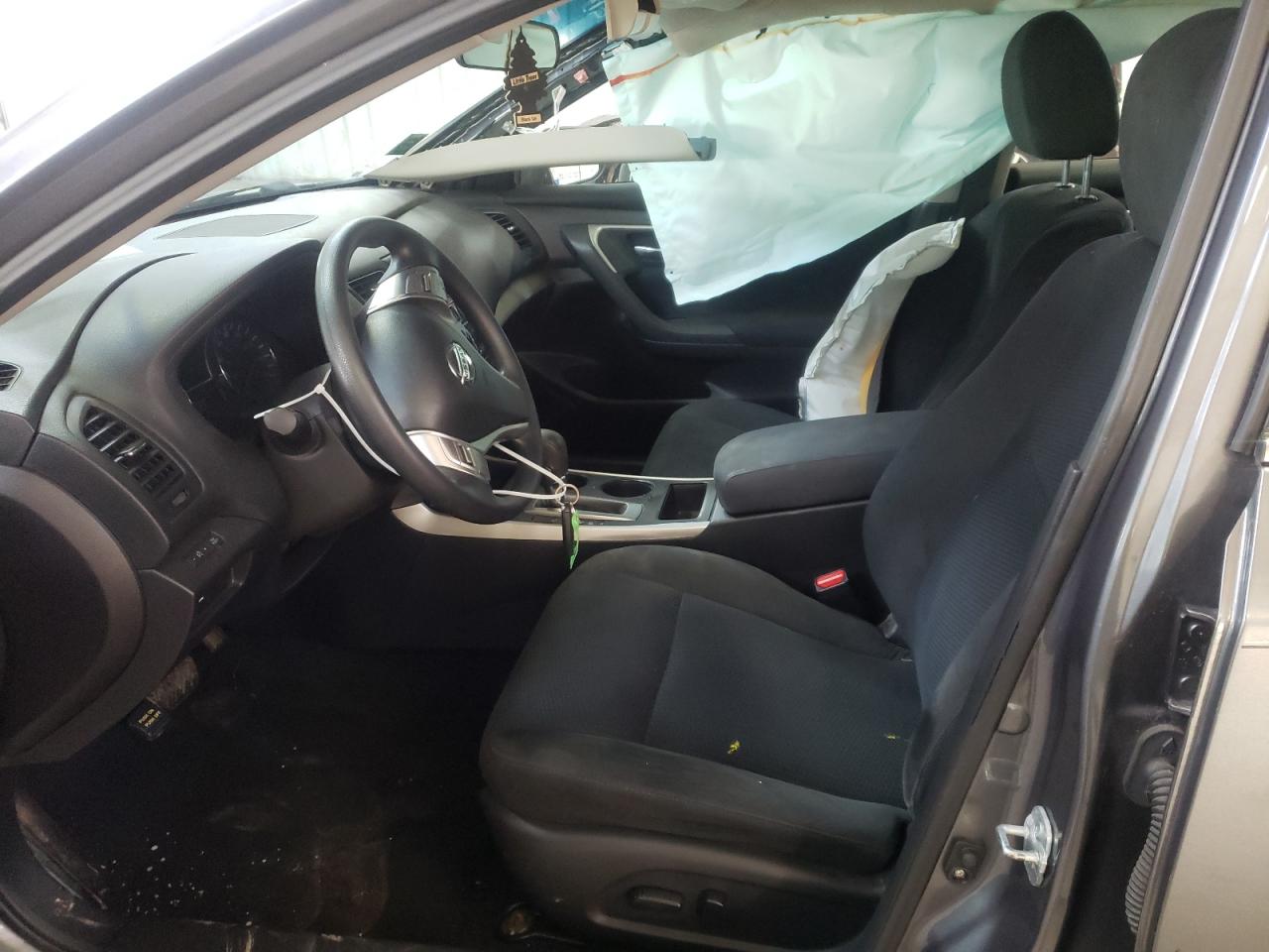 Photo 5 from auction – 2015 NISSAN ALTIMA 2.5 with VIN 1N4AL3AP3FC112913