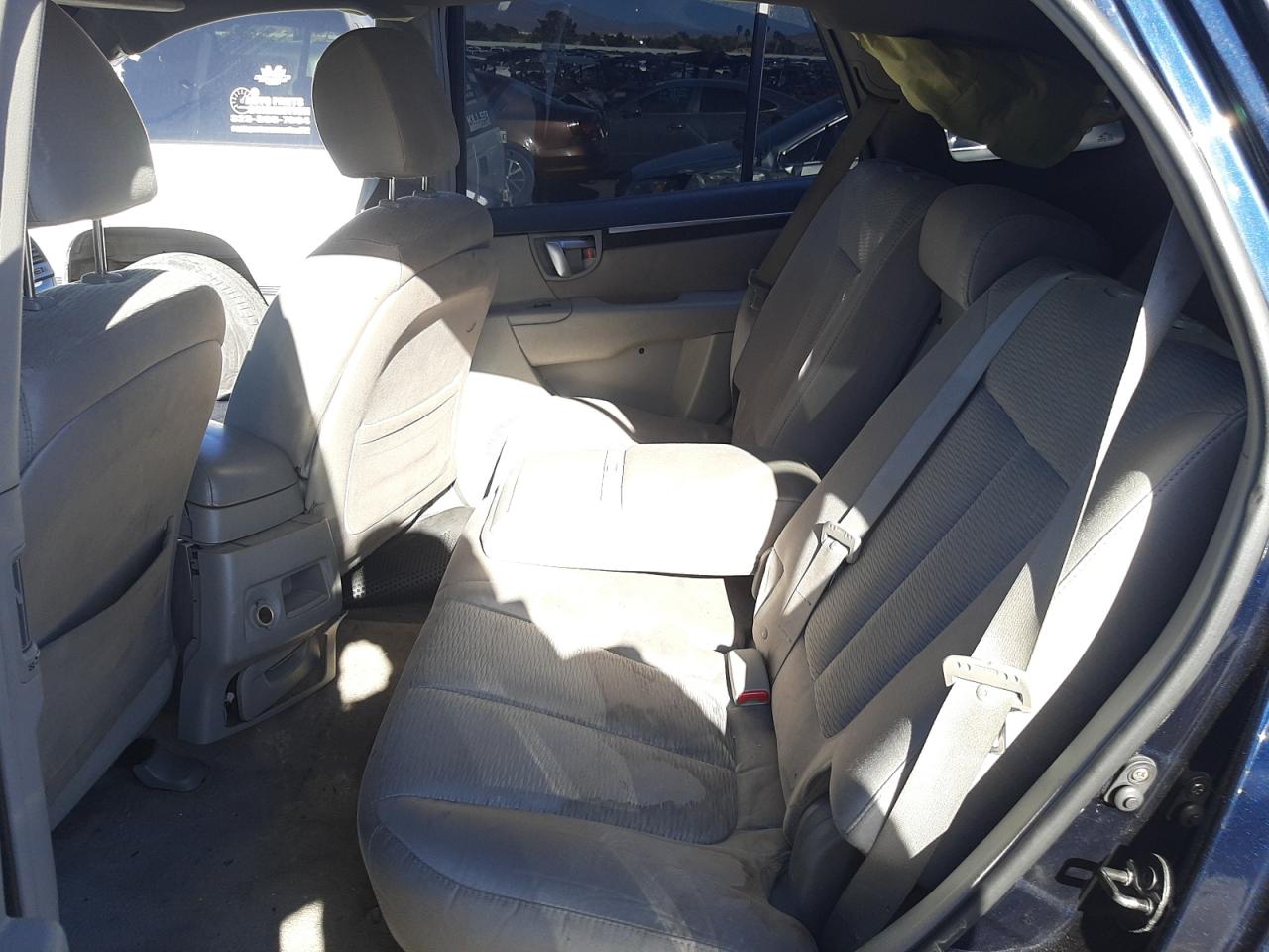 Photo 6 from auction – 2008 HYUNDAI SANTA FE G with VIN 5NMSG13D18H156391