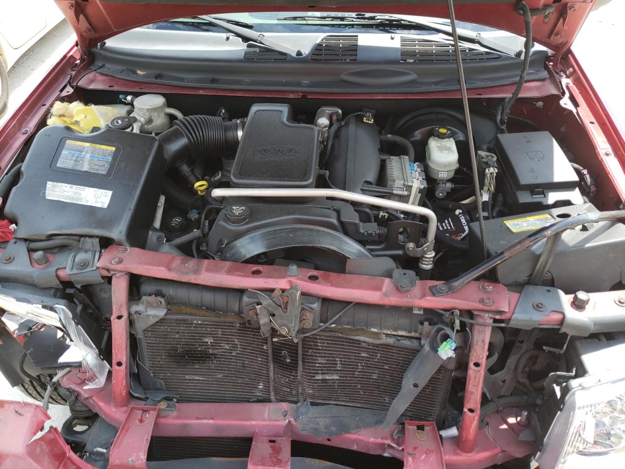 Photo 7 from auction – 2004 GMC ENVOY with VIN 1GKDS13S942393896