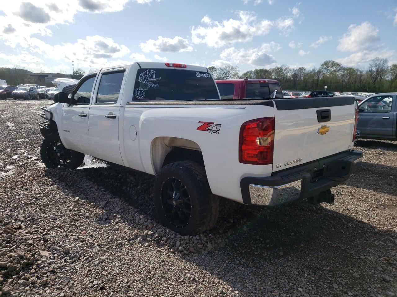 Photo 3 from auction – 2014 CHEVROLET 2500 with VIN 1GC1KVC8XEF185269