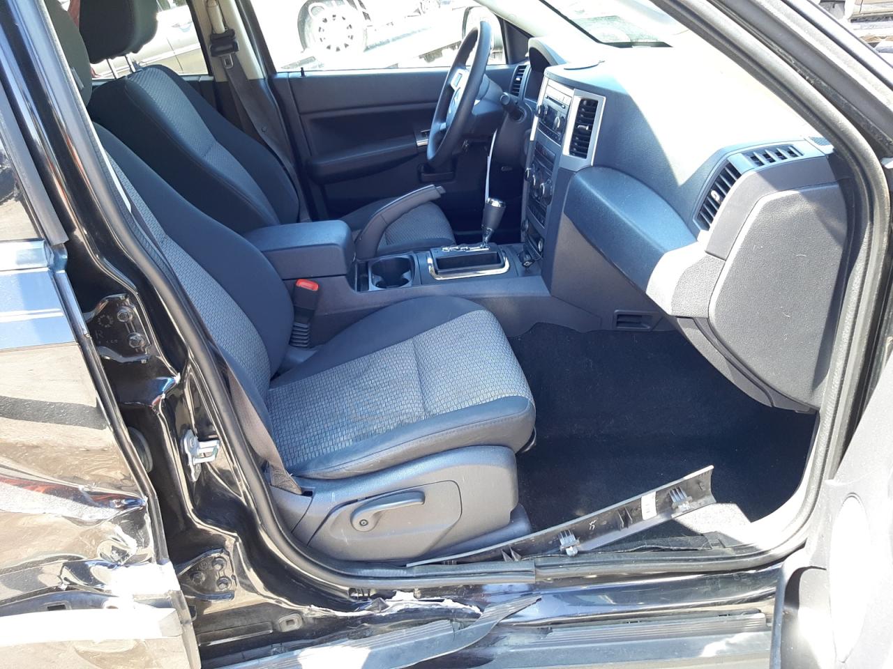 Photo 5 from auction – 2008 JEEP GRAND CHER with VIN 1J8GS48K78C154634