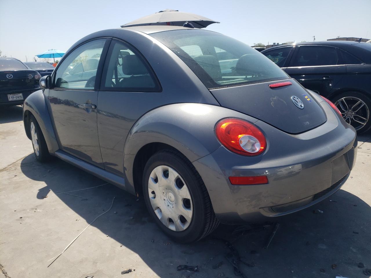 Photo 3 from auction – 2007 VOLKSWAGEN NEW BEETLE with VIN 3VWEW31C57M509102