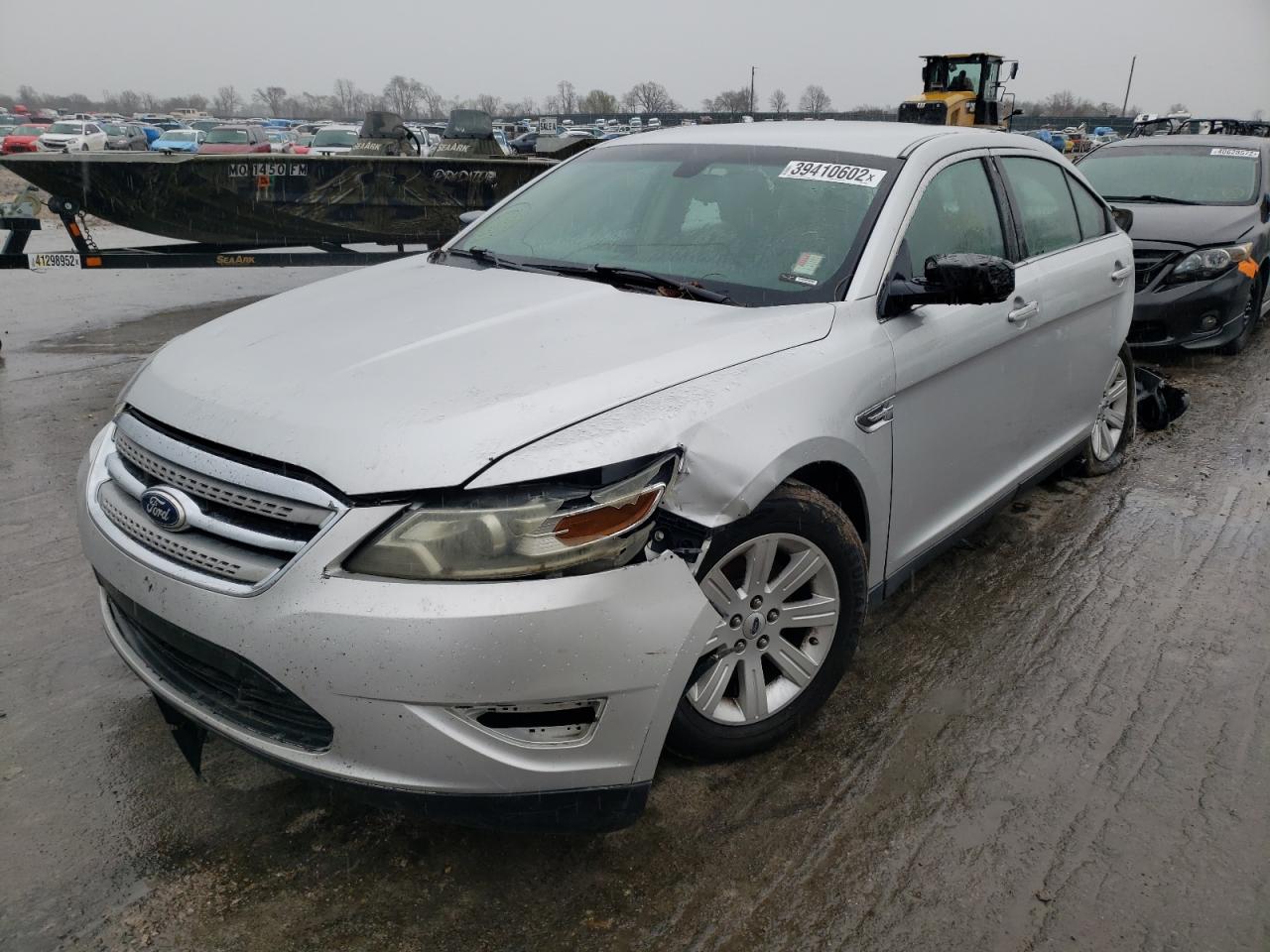 Photo 2 from auction – 2010 FORD TAURUS SE with VIN 1FAHP2DW5AG169342