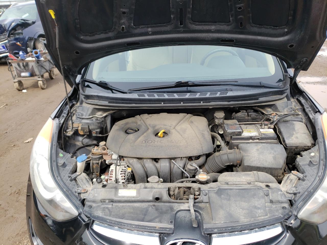 Photo 7 from auction – 2011 HYUNDAI ELANTRA GL with VIN 5NPDH4AE8BH010907