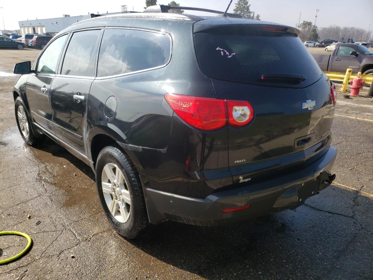 Photo 3 from auction – 2011 CHEVROLET TRAVERSE L with VIN 1GNKVJED4BJ204512