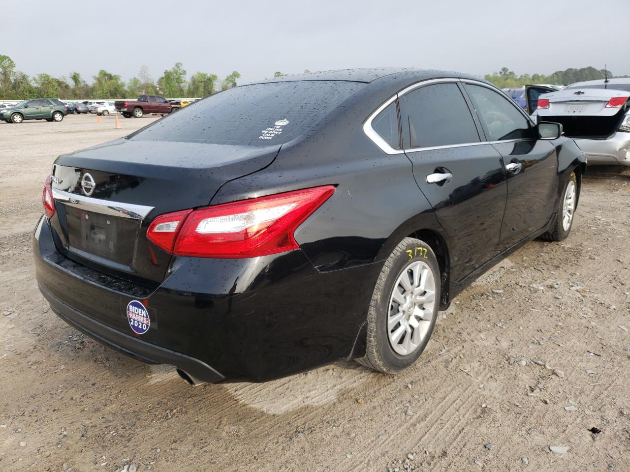 Photo 4 from auction – 2016 NISSAN ALTIMA 2.5 with VIN 1N4AL3AP4GC128782