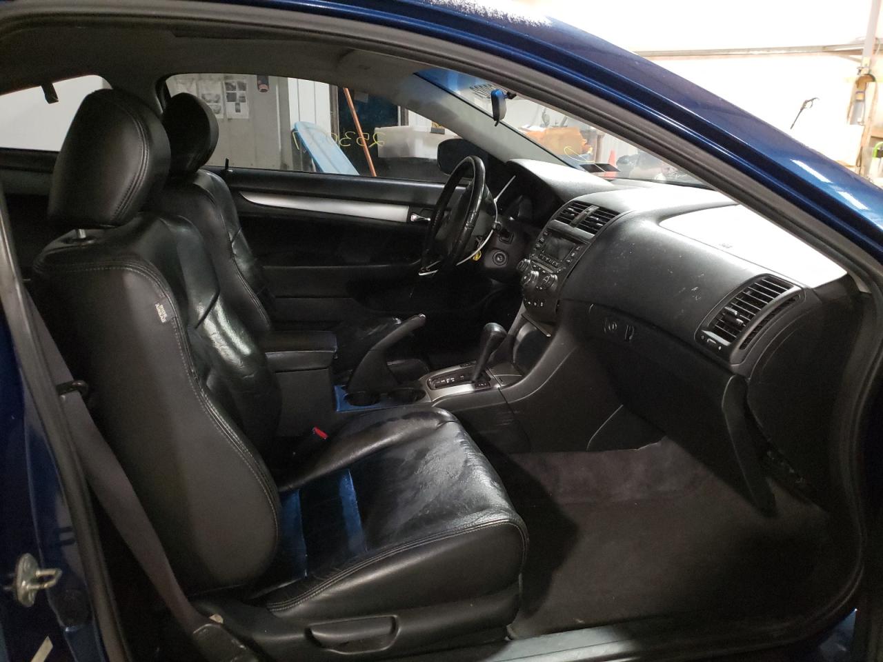 Photo 5 from auction – 2005 HONDA ACCORD EX with VIN 1HGCM72615A010907