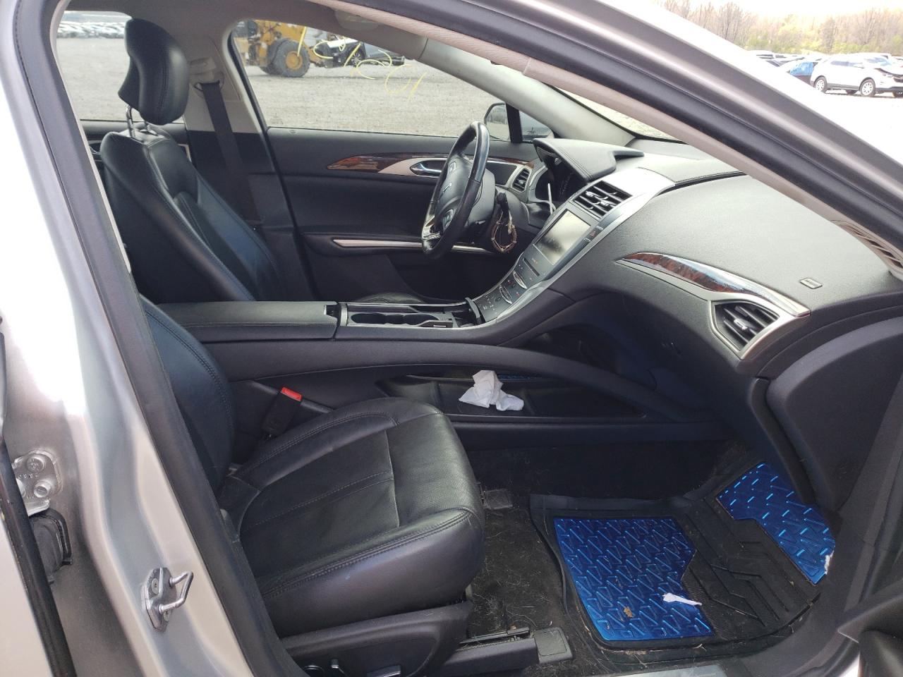 Photo 5 from auction – 2013 LINCOLN MKZ with VIN 3LN6L2JK6DR803717