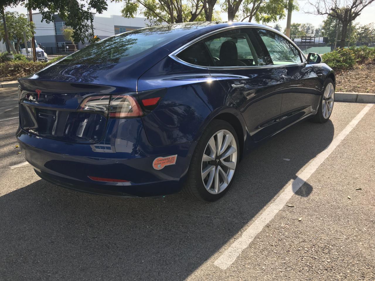 Photo 4 from auction – 2020 TESLA MODEL 3 with VIN 5YJ3E1EA9LF745826
