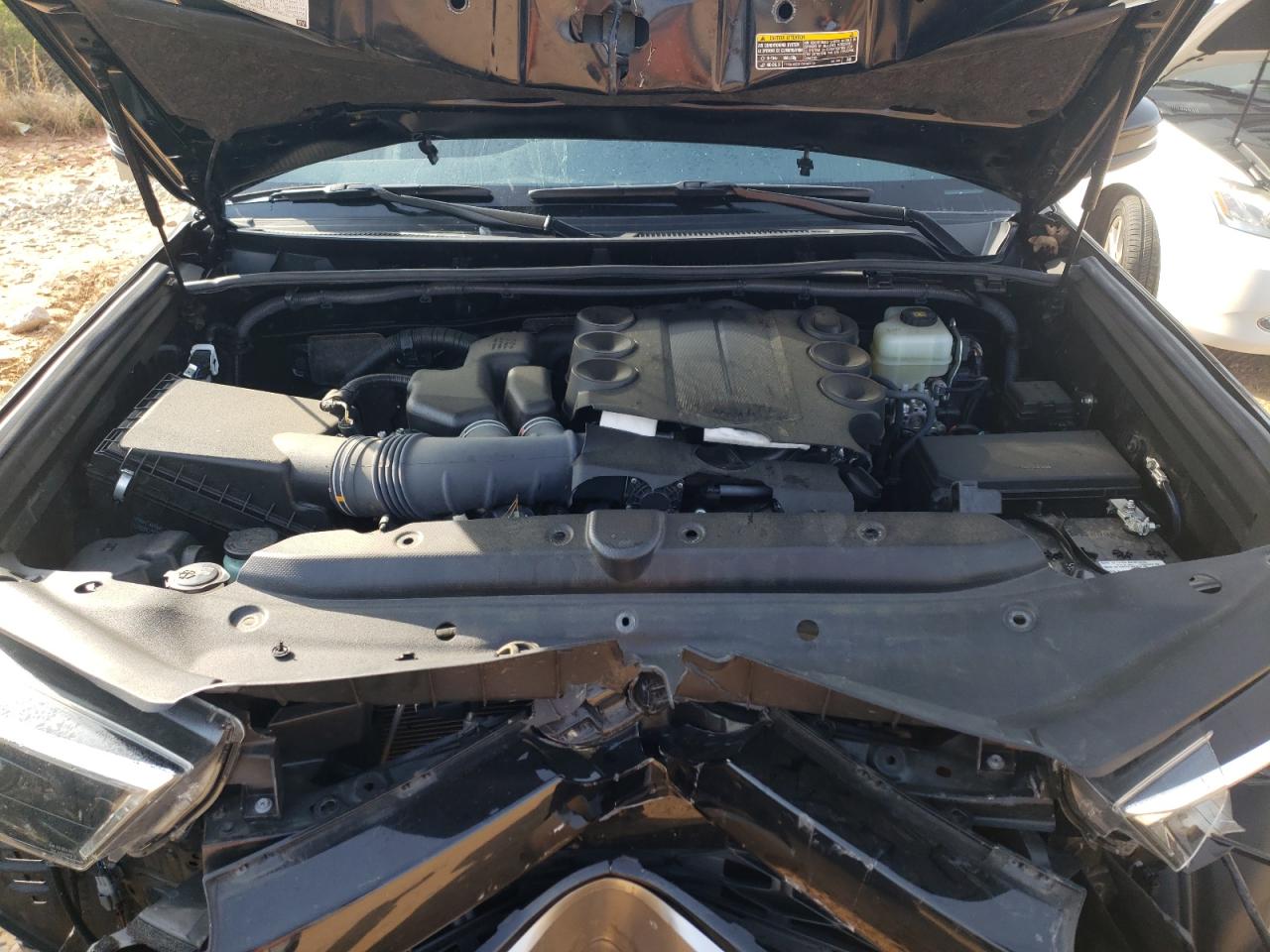 Photo 7 from auction – 2020 TOYOTA 4RUNNER SR with VIN JTEBU5JR9L5757859