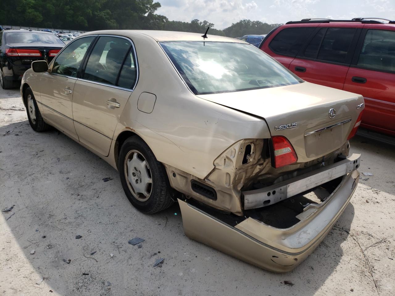 Photo 3 from auction – 2002 LEXUS LS 430 with VIN JTHBN30F420064656