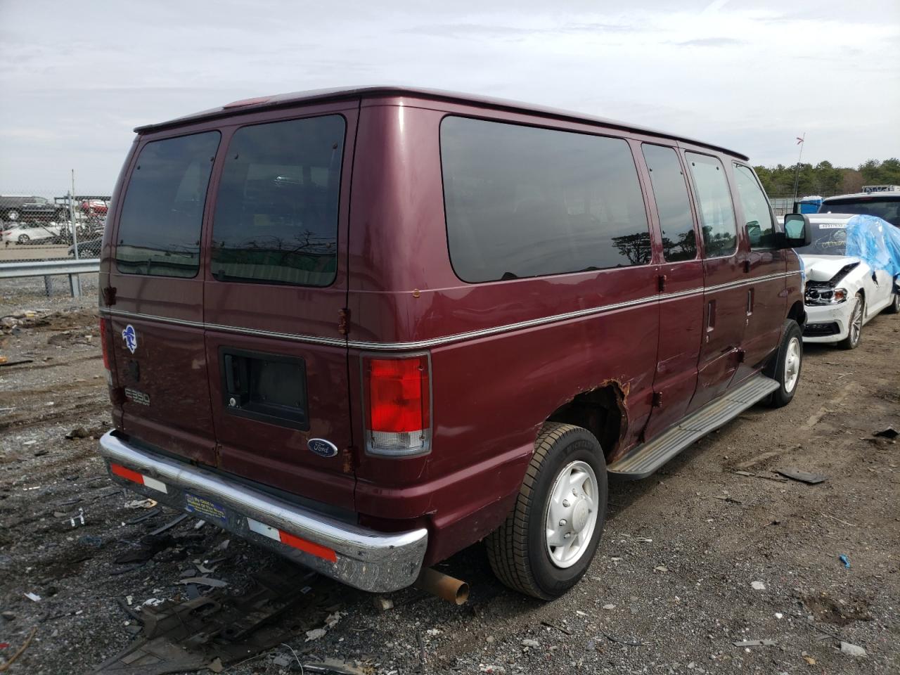 Photo 4 from auction – 2005 FORD E350 with VIN 1FBNE31L85HB06775