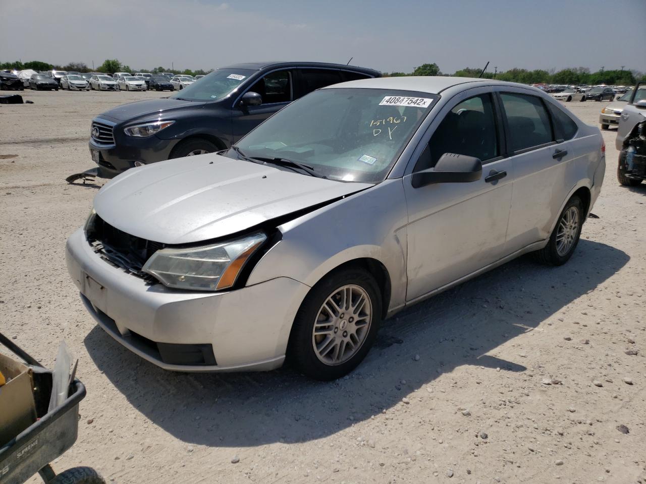 Photo 2 from auction – 2010 FORD FOCUS SE with VIN 1FAHP3FN9AW272506