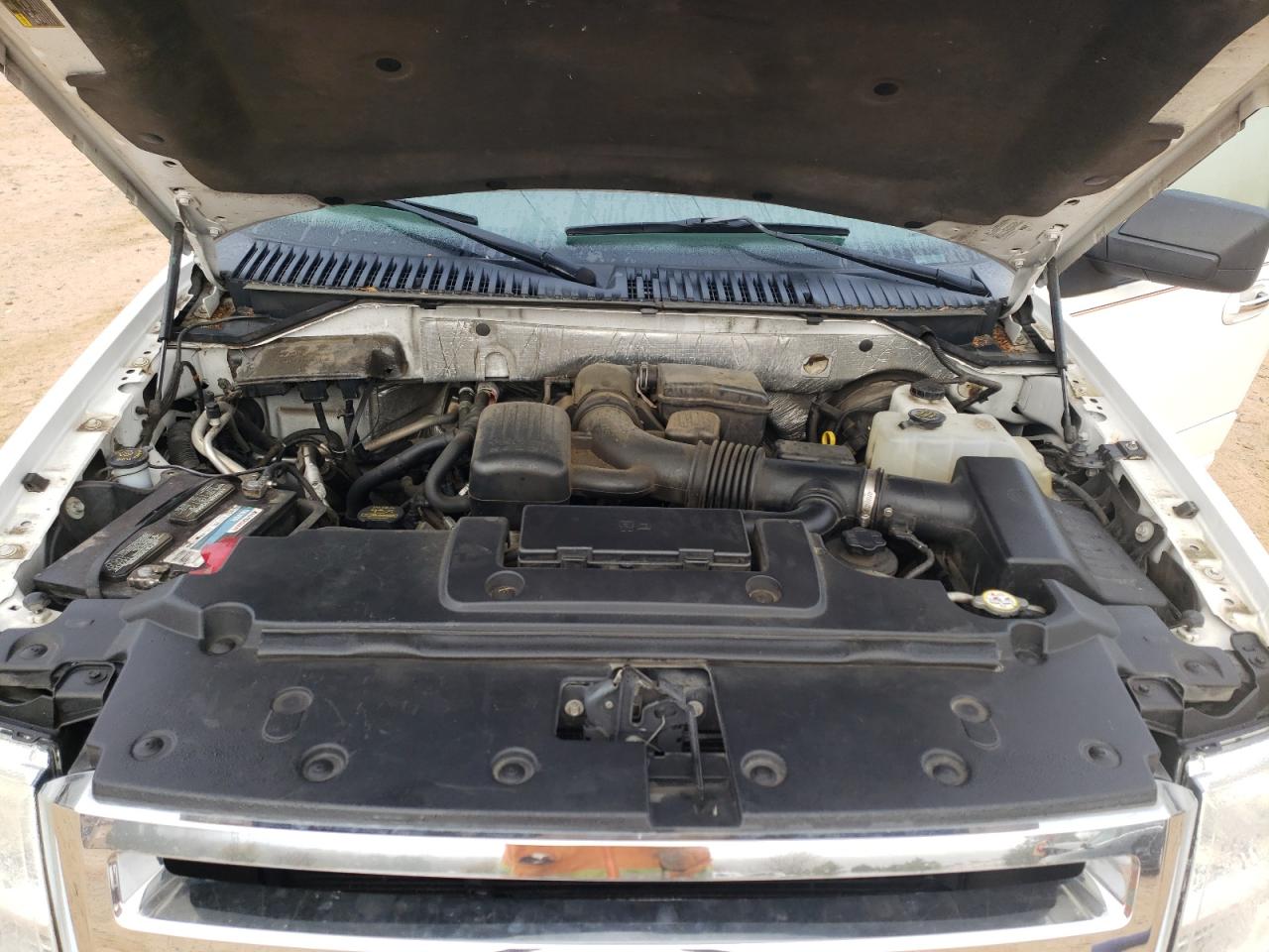 Photo 7 from auction – 2012 FORD EXPEDITION with VIN 1FMJK1H52CEF10180